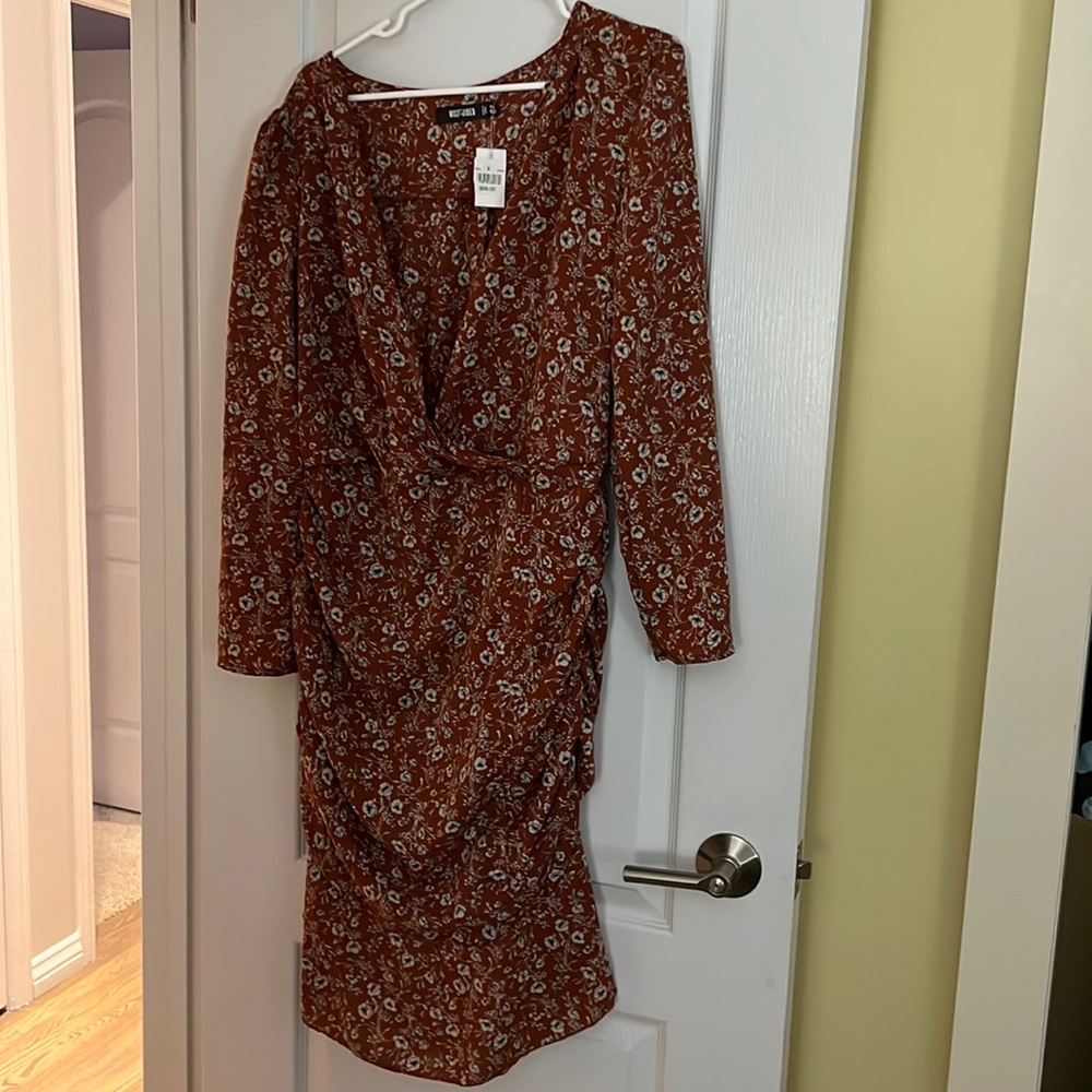 Missguidee Orange Floral Dress 14